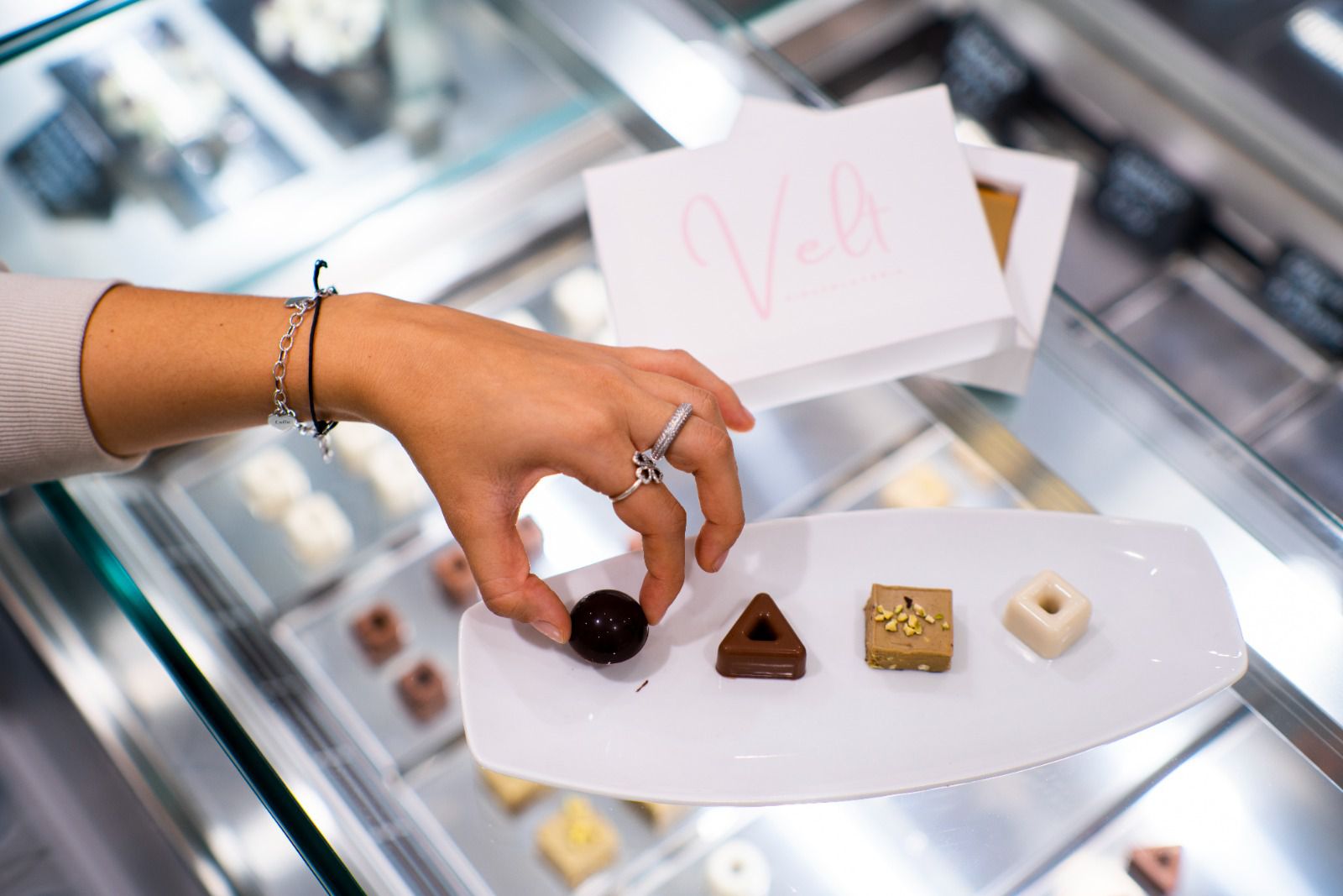 Il cioccolato &egrave; una donna trecnologica under 25